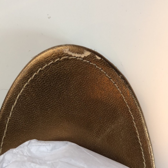 Vintage Metallic Bronze Kitten Heels - Picture 10 of 13